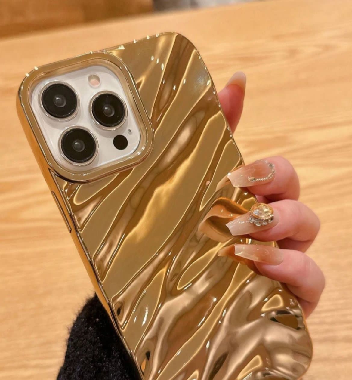Gold mirror wave case
